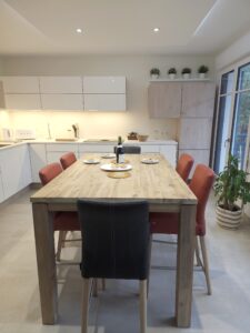 Cuisine blanche et bois